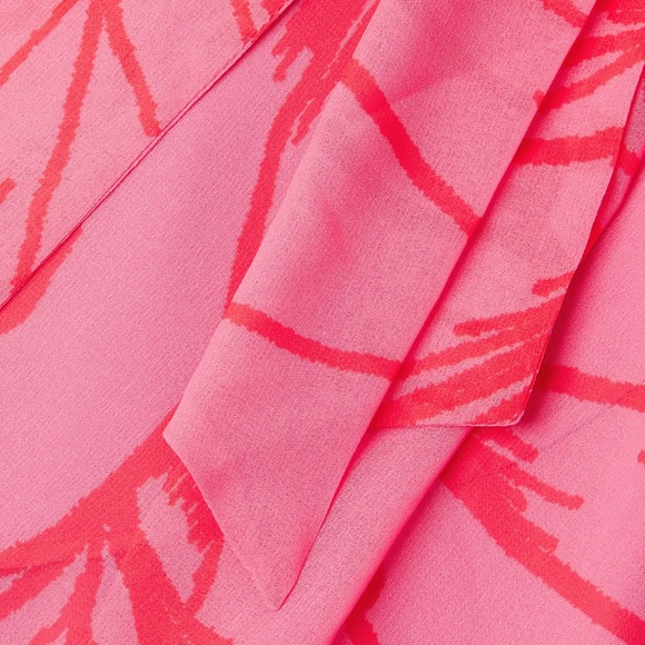 Hutch Beck Chiffon Floral Wrap Maxi Dress NWT Size XS - Picture 5 of 16